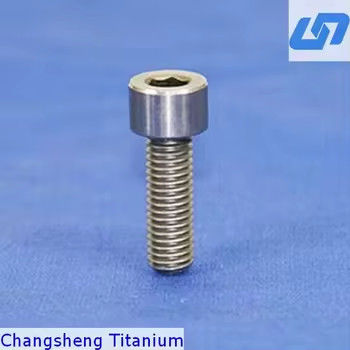 Titanium Flange Bolt DIN 6921 for automobile